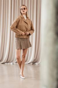 342137-207-635-model-1